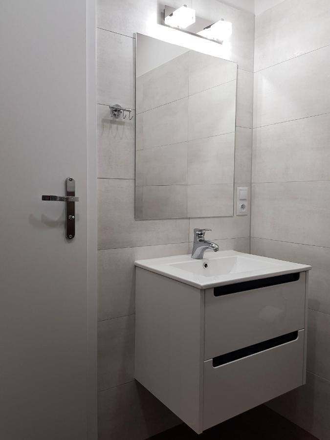 Apartament Przy Placu Piastowskim Jelenia Gora Exterior photo